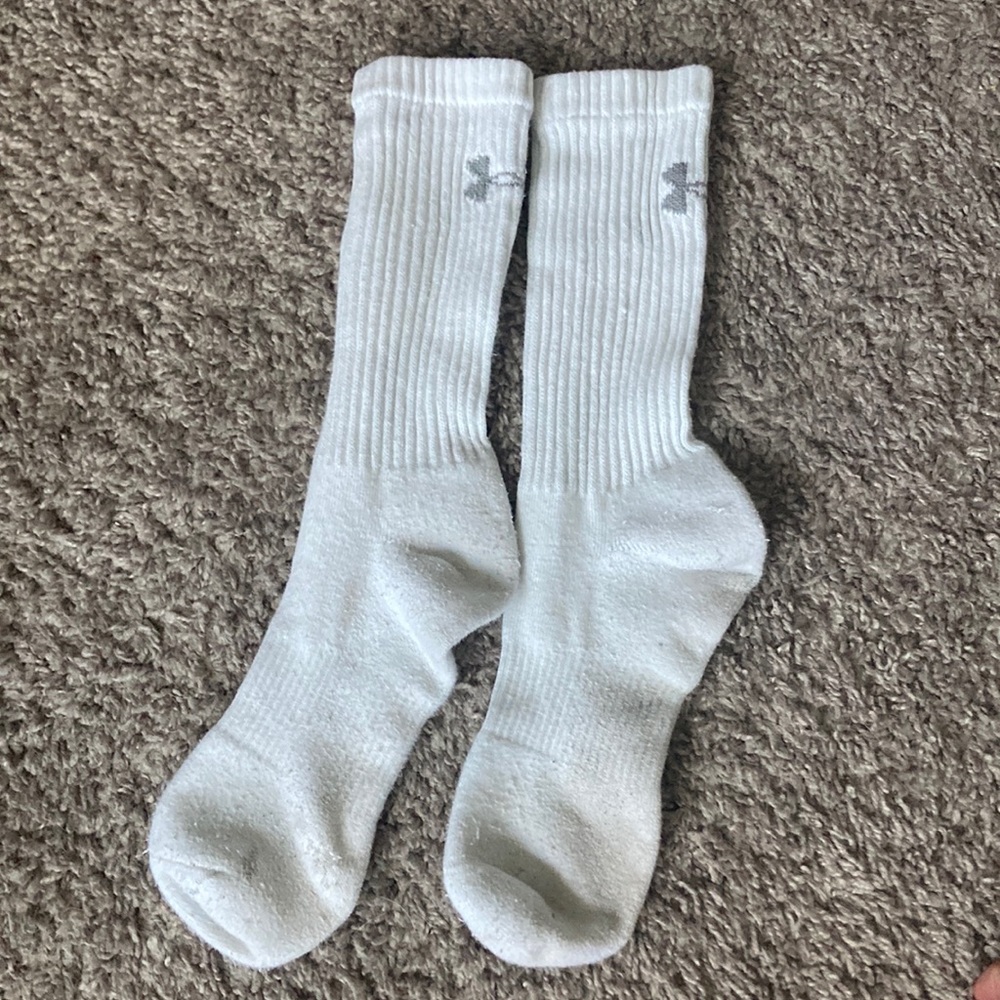Men’s worn Under Armour crew socks